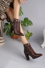 More Desenli Kadın Kahverengi Topuklu Bot (10 CM )