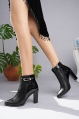 Kroko Desenli Siyah Renk  Kadın Topuklu Bot ( 9 CM )