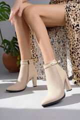 Kroko Desenli Bej Renk  Kadın Topuklu Bot ( 9 CM )