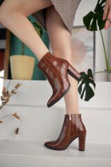 TABA KROKO DESENLİ KALIN TOPUKLU BOT (10 CM)